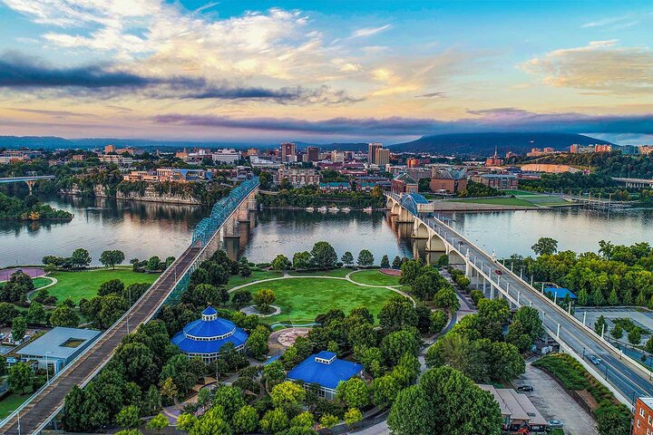 Private Helicopter Tour of Downtown Chattanooga - Photo 1 of 3